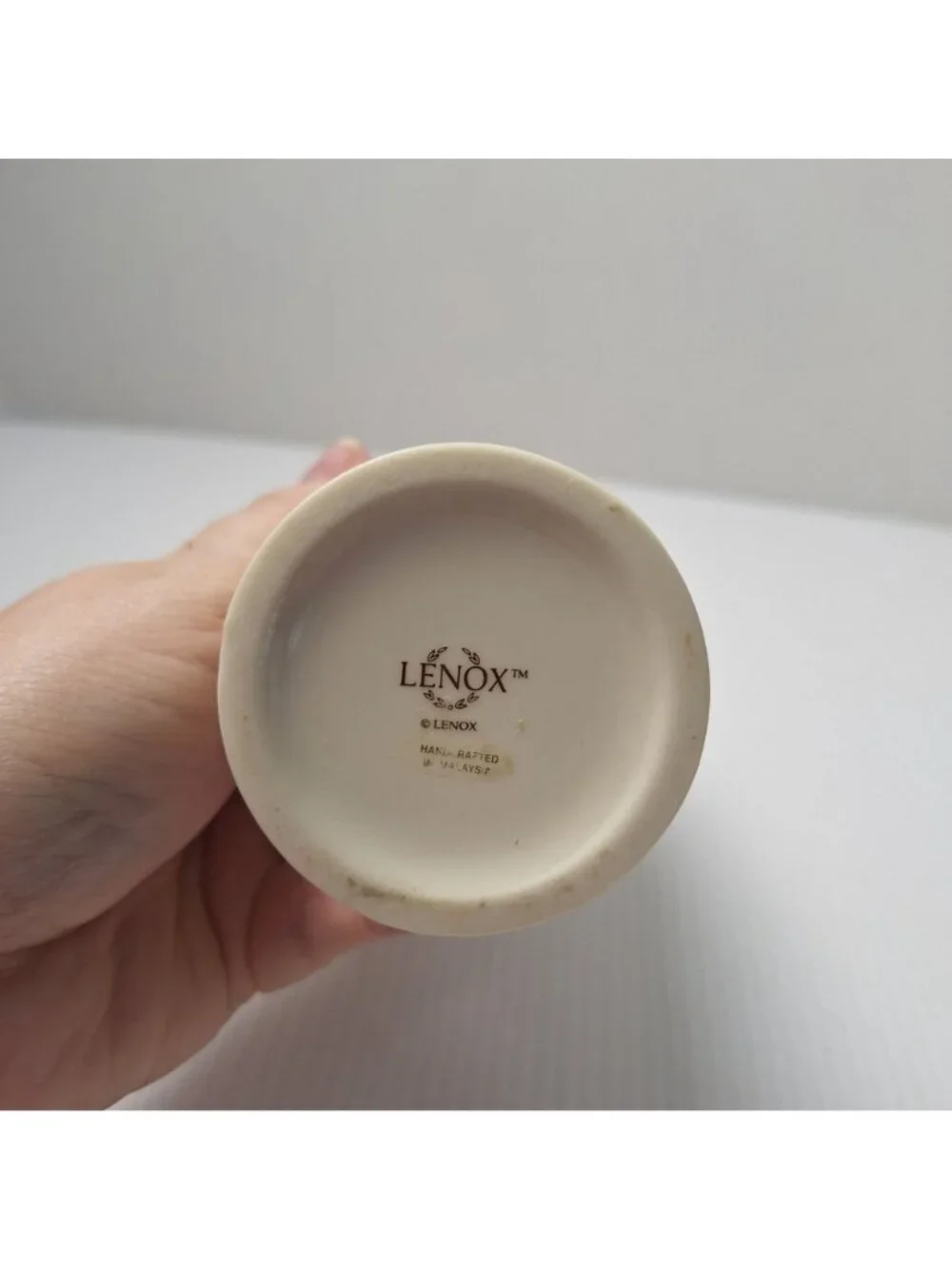 LENOX ROSE BLOSSOM BUD VASE IVORY PORCELAIN SCULPTED ROSE RIBBON 24K GOLD TRIM